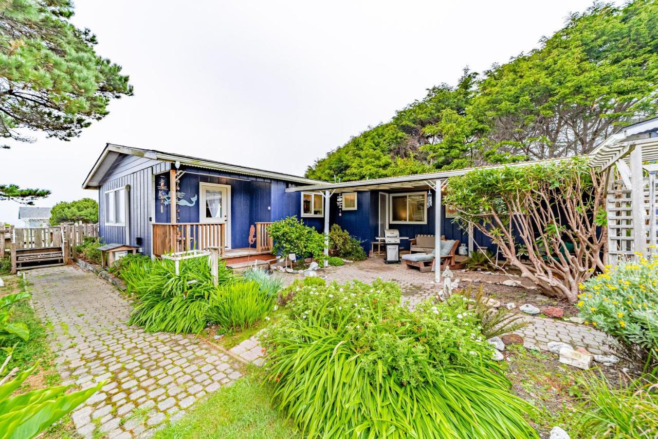 Sea Dreamer Cottage Smith River Bagian luar foto