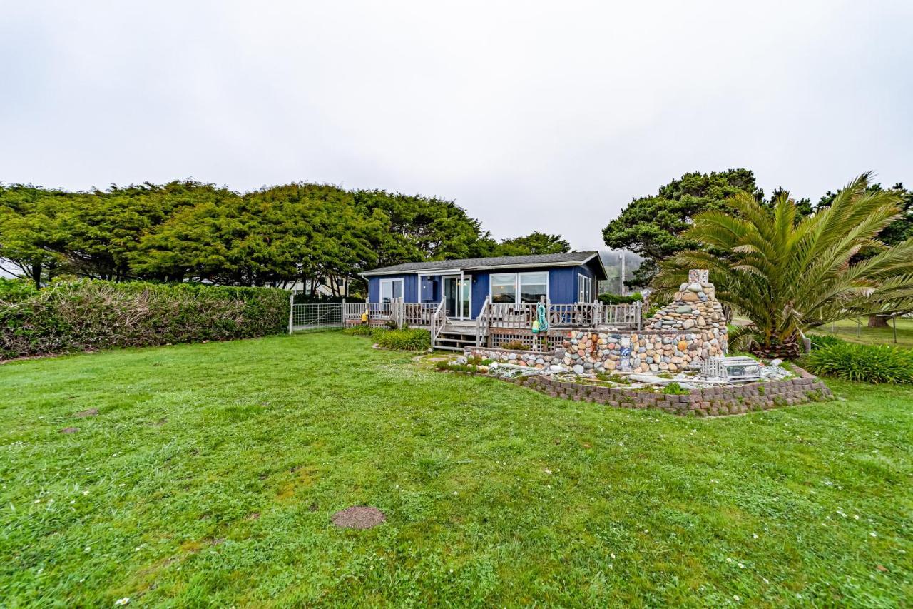 Sea Dreamer Cottage Smith River Bagian luar foto